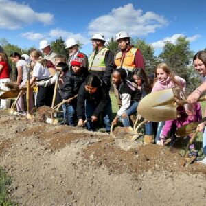 Groundbreaking Held for Middletown Elementary School Expansion | Winchester Star